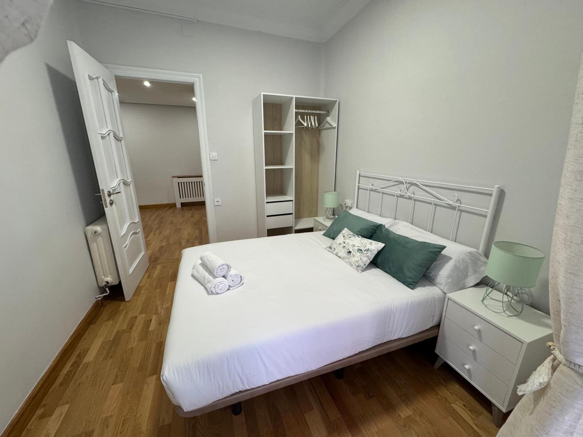Rioja Centro Ayuntamiento By Apartamentos Logroño Exterior foto